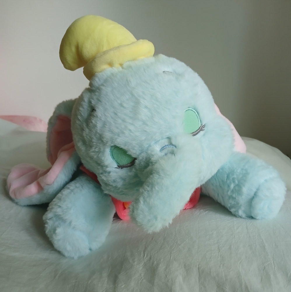 Disney Dumbo Sleeping Plush Large